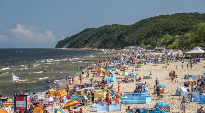 Minister Altmaier: No hope for normal summer vacation!