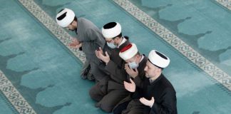 In the mosques of Moscow region will hold a collective prayer, until the end of April
