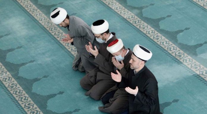 In the mosques of Moscow region will hold a collective prayer, until the end of April