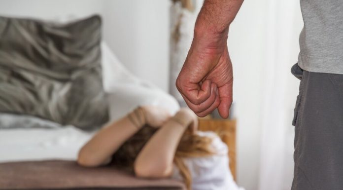 In the state Duma proposed to call the police about domestic violence by using code words