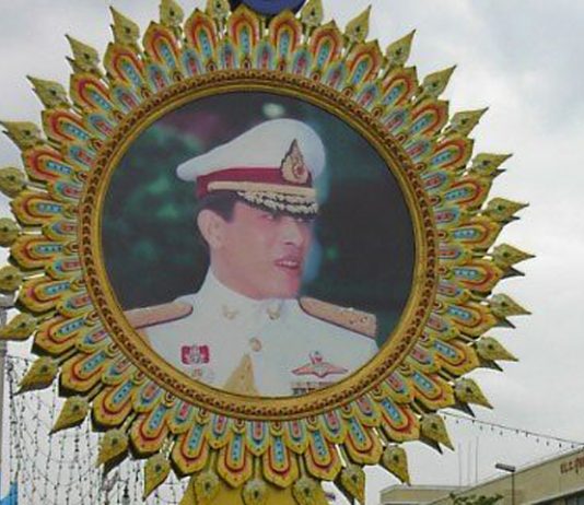 Isolated themselves in a luxurious European hotel the king of Thailand has been criticized Isolated themselves in a luxurious European hotel the king of Thailand has been criticized