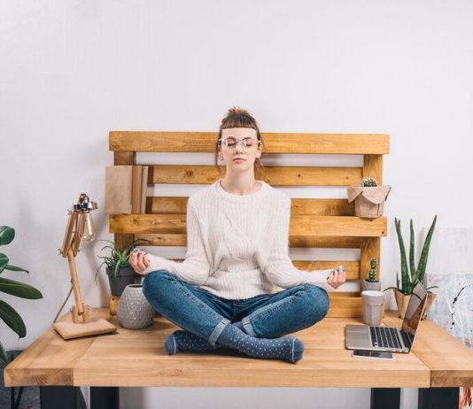 Moscow online: do yoga during the isolation