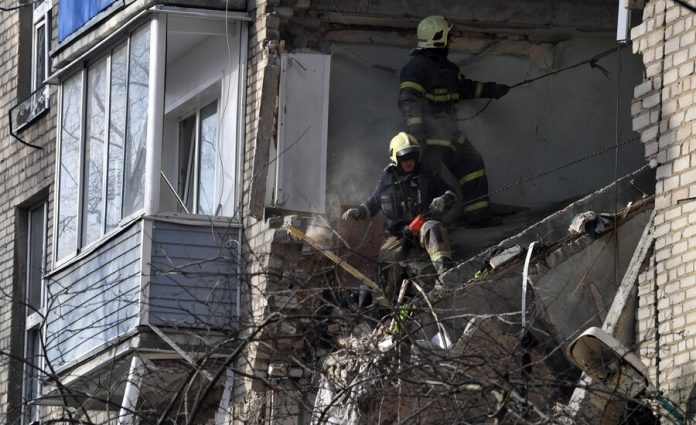 On the rubble of a house in Orekhovo-Zuyevo will take about 6 hours – sparrows