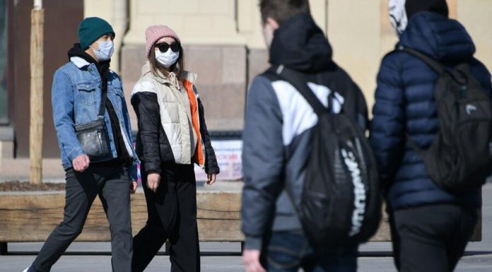 One case COVID-19 can infect three – Popov