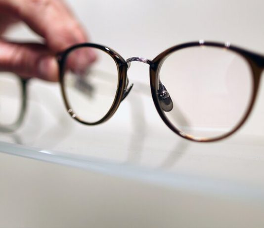 Opticians will continue to work in Moscow during the regime of isolation
