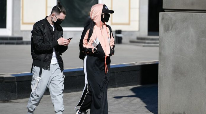 Penalize violators of the regime of self-isolation in Moscow will be to spetspodrazdeleniya