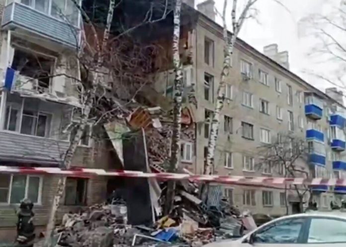 People under the rubble of a house in Orekhovo-Zuyevo no – MOE