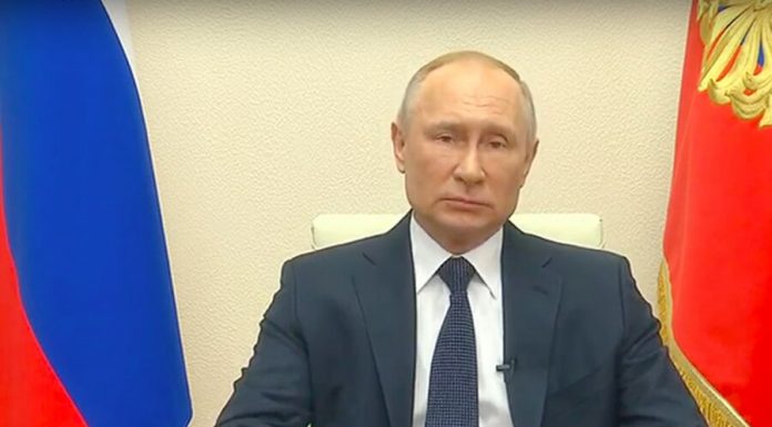 Putin spoke of vesting the governors with additional powers
