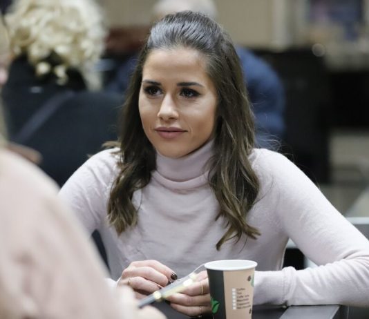 Are you planning to have youngsters? Sarah Lombardi Baby with Julian Büscher?