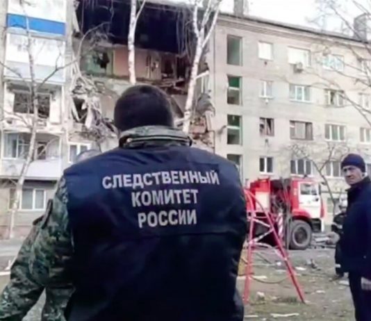 Sparrows asked not to interfere with the rescuers working at the site of the explosion in Orekhovo-Zuyevo
