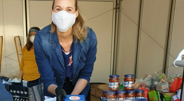 Actress Andrea Gerhard helps out at Hamburger Tafel
