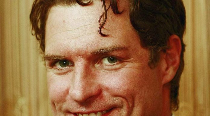 “AWZ” star Ron Holzschuh dies after a serious illness