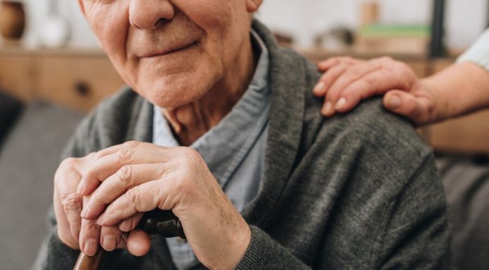 The doctor warned of the danger of isolation for the elderly The doctor warned of the danger of isolation for the elderly