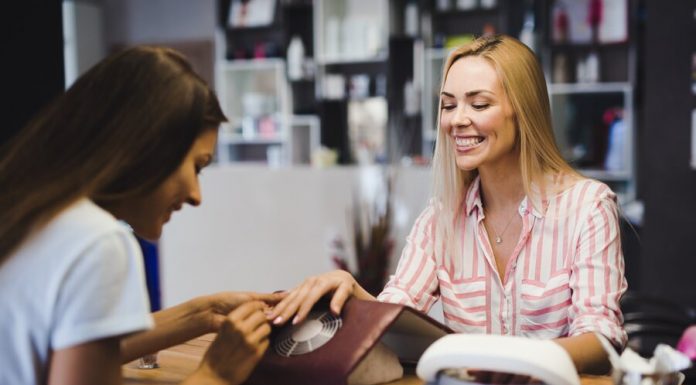 The expert said that the service sector were under the main blow of the crisis for the first time