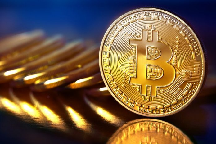 The expert warned against deposits of savings into cryptocurrency