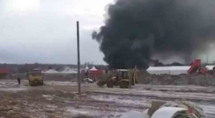 The fire occurred at the construction site infectious hospitals in these areas The fire occurred at the construction site infectious hospitals in these areas