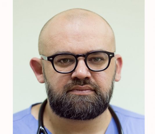 The head physician of the hospital in Kommunarka Denis Protsenko became infected with the coronavirus The head physician of the hospital in Kommunarka Denis Protsenko became infected with the coronavirus