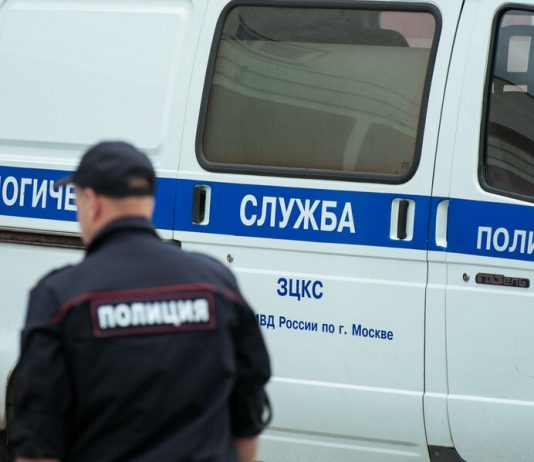 The police checks the data about the threat of explosion in an apartment building in southern Moscow The police checks the data about the threat of explosion in an apartment building in southern Moscow