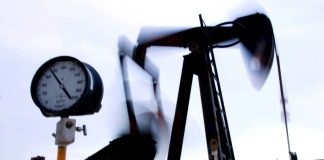 The price of Brent crude oil exceeded $ 34 per barrel