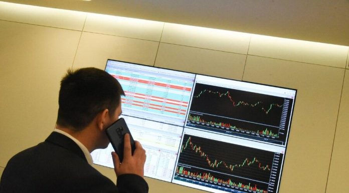 The price of Russian Urals crude rose nearly $ 4