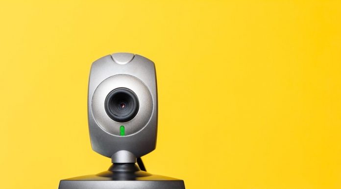 The psychologist recommended that to communicate with friends by video link during the period of self-isolation The psychologist recommended that to communicate with friends by video link during the period of self-isolation