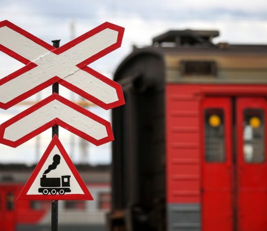 The train crashed into a tractor at a railway crossing in the Tomsk region