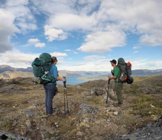 Packing List Hiking for Day Tour With 9 Helpful Tips
