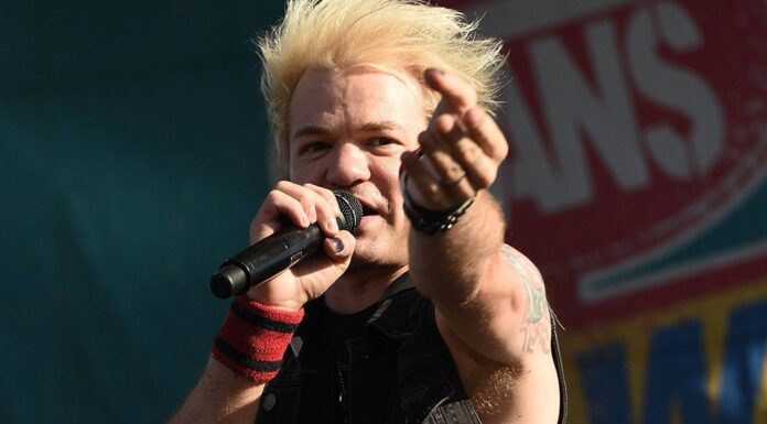 Deryck Whibley is certain: drinking has ruined his creativity