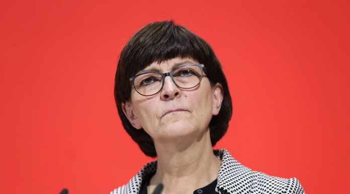 SPD economic expert Kahrs throws down! Scandal at the SPD