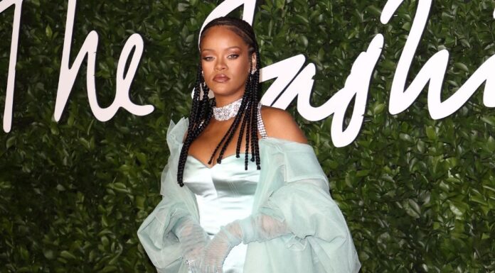 Rihanna: Save the world instead of making music!