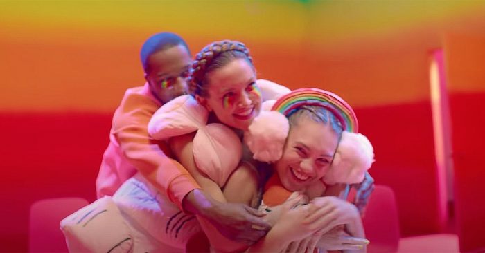 Sia: Kate Hudson also in the new video "Together" - Law & Crime News