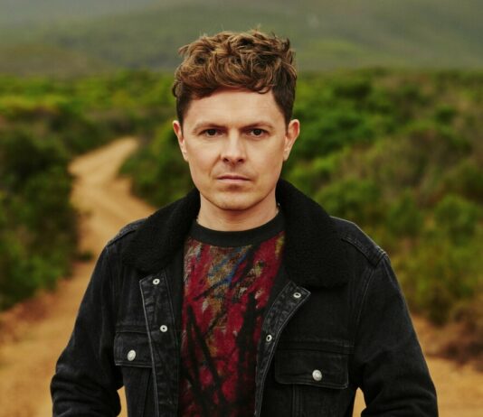 Michael Patrick Kelly: "Sing my song" comes "at the right time"