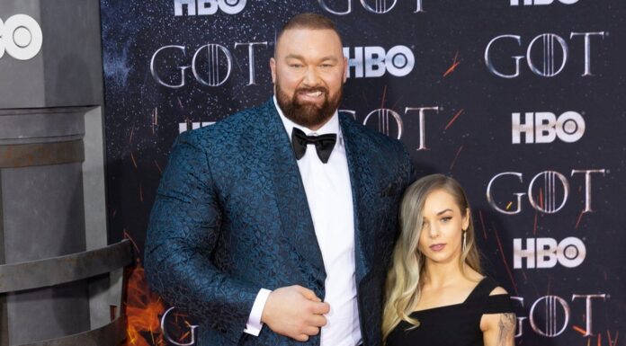 “Game of Thrones” star Hafthor Björnsson breaks world record
