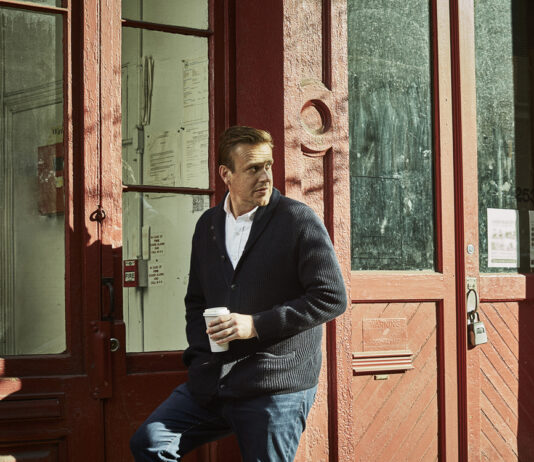 “How I Met Your Mother” star Jason Segel is back