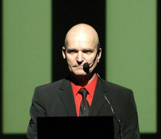 Kraftwerk co-founder Florian Schneider-Esleben has passed away