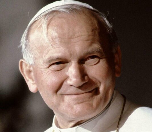 Pope John Paul II: the holy superstar