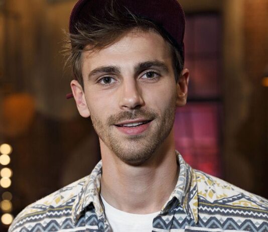 Charts of the week: DIY enthusiast Fynn Kliemann is working on the number 1!