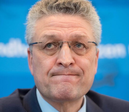 Current RKI numbers: R value explodes and continues to rise – is there a new lockdown now?