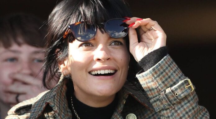 Lily Allen: My music is anti-Instagram!