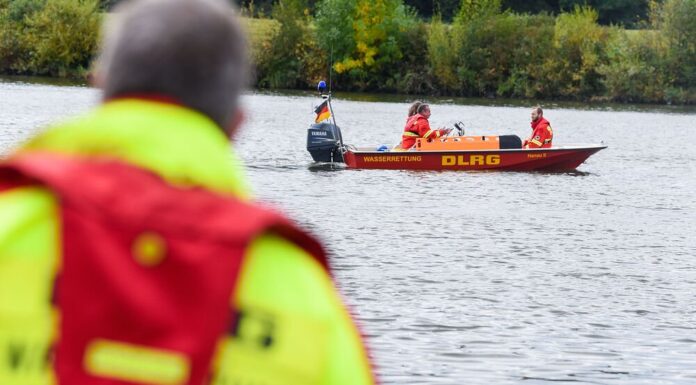 Despite Corona ban: boy goes swimming and drowns! Resuscitation in the hospital