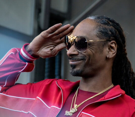 Snoop Dogg goes to vote for the first time