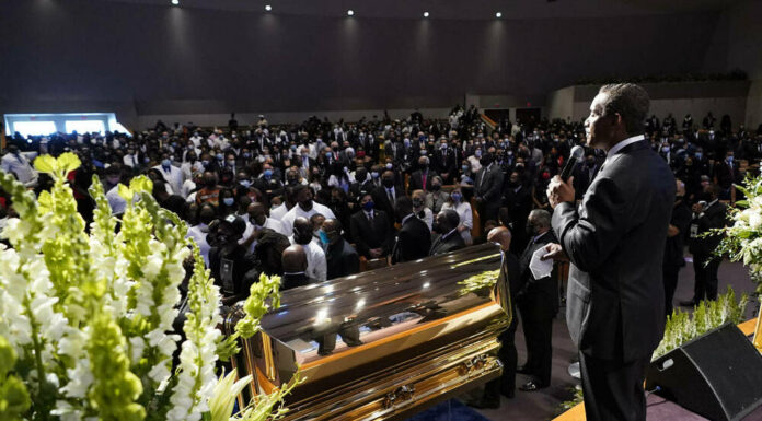 In “solidarity”: Hundreds mourn George Floyd in Houston