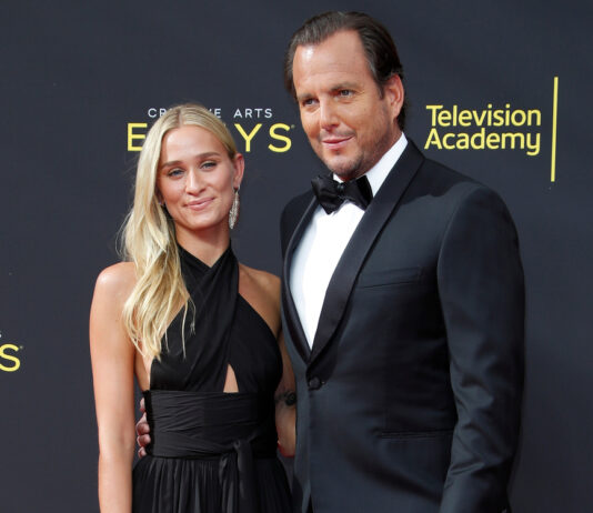 Arnett becomes a father for the third time