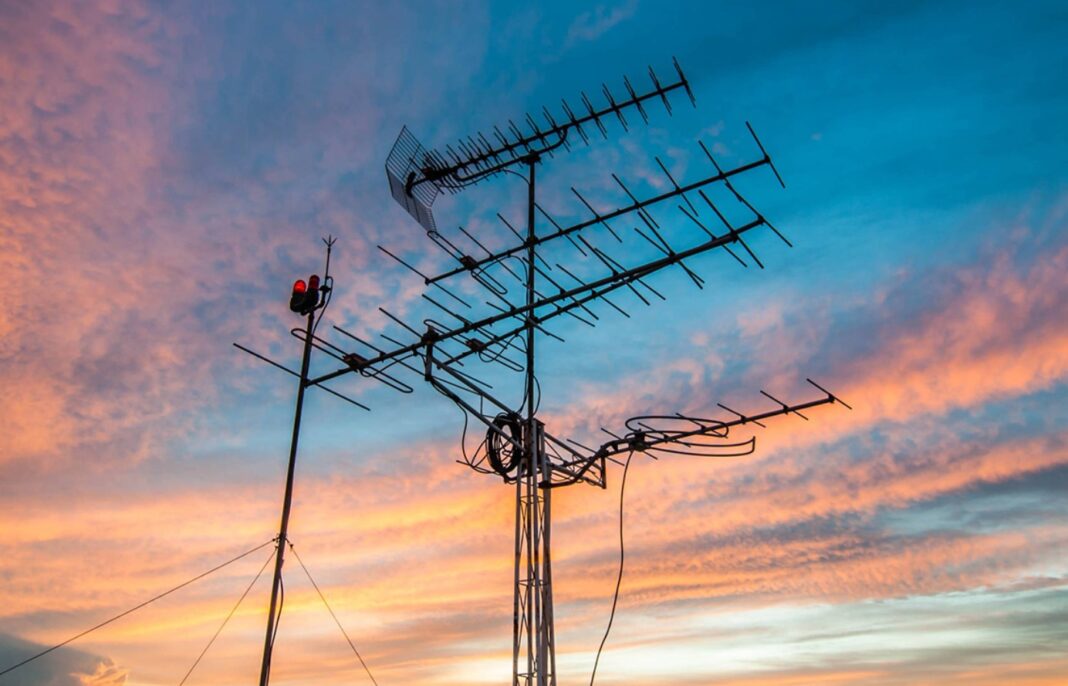 5 Reasons Why TV Aerials Are Still Relevant Law & Crime News