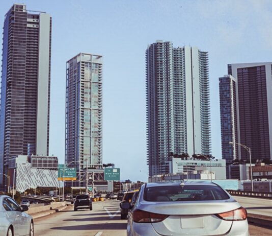 Driving in Miami: Everything You Need to Know