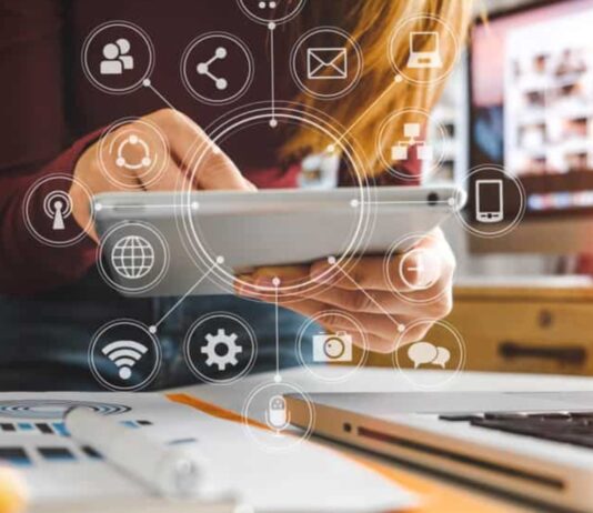 5 Most Popular Digital Marketing Experts To Follow In 2024