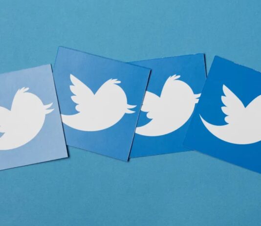 Twitter Accounts Lawyers Should Follow in 2024