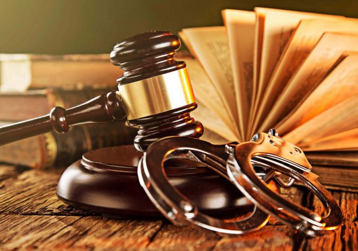 Understanding the Responsibilities of a Criminal Defense Attorney - Law &  Crime News