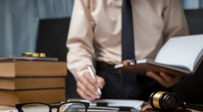 7 Signs Your Workers’ Comp Lawyer Is Doing a Bad Job