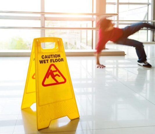 What Types of Compensation Are Available in New York for a Slip and Fall Lawsuit?